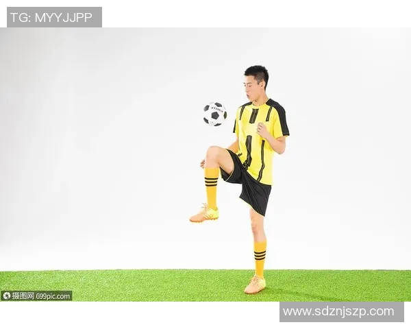 足球明星颠球搞笑瞬间大集合让你捧腹大笑的精彩时刻 足球明星颠球搞笑瞬间大集合让你捧腹大笑的精彩时刻