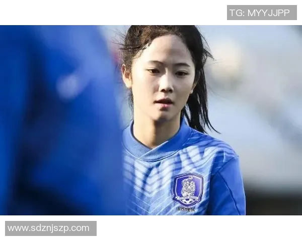韩国足球明星李玟娥的传奇人生与职业生涯回顾 韩国足球明星李玟娥的传奇人生与职业生涯回顾