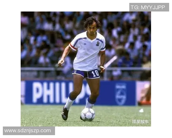 足球场上的17号传奇球星盘点与他们的辉煌成就解析